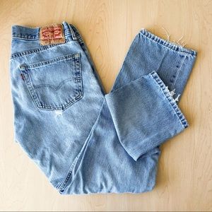 Vintage Levis 505 High Rise Light Wash Straight Loose Jeans